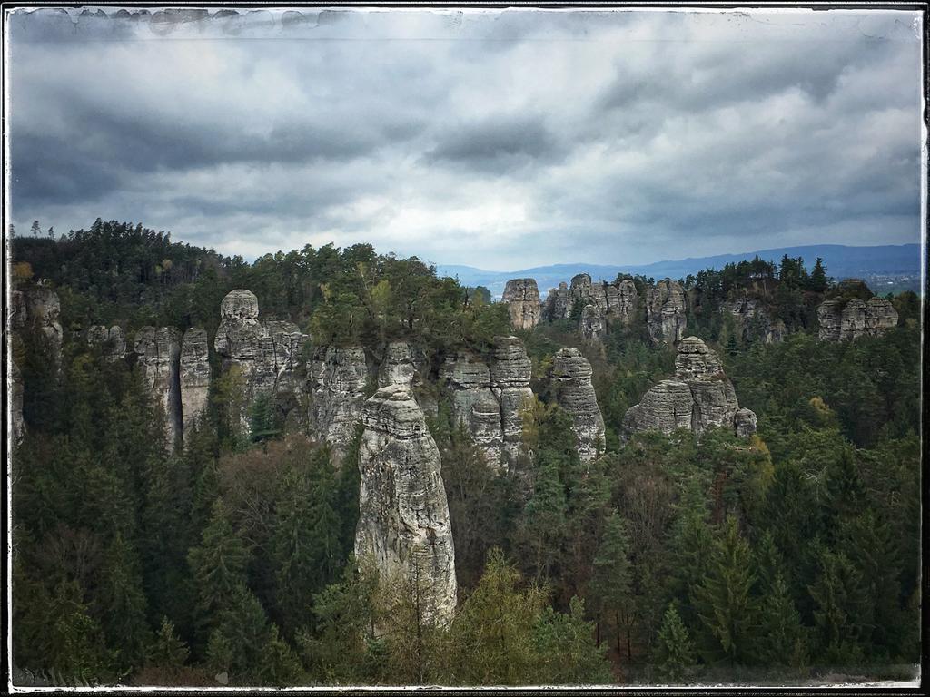 Apartman Hrubá Skála Buitenkant foto